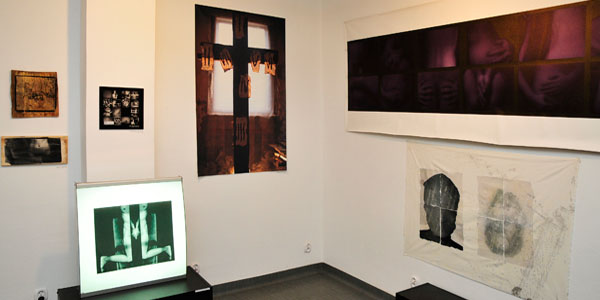 2011 – zbiorowa wystawa fotografii „Szukając obrazów”